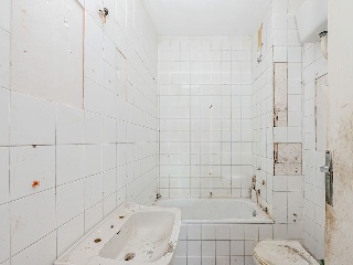 Piso en C/ Auxilio de Cristianos, Sevilla 33