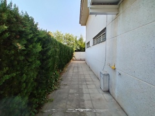 Chalet independiente en Sant Esteve Sesrovires - Barcelona - 45