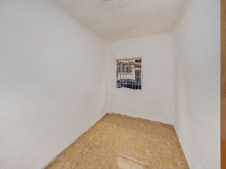 Piso en C/Perla, Alicante 13