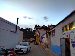 INDUSTRIA 18
