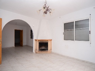 08201-0001 3