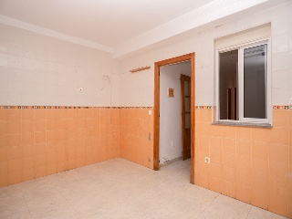 08201-0001 11