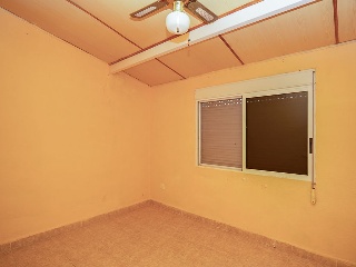 08201-0001 28