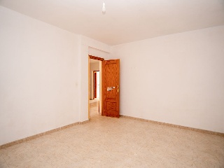 08201-0001 32