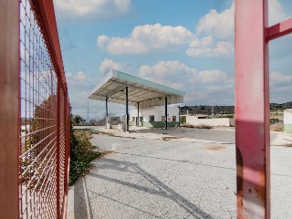 03249-0001 27