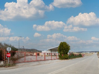 03249-0001 28