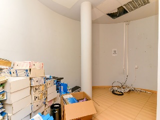 13106-0001 32
