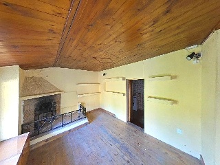 Pria,La 9