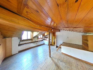 Pria,La 34