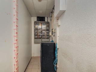 Local comercial en Bonavista - Barcelona - 17