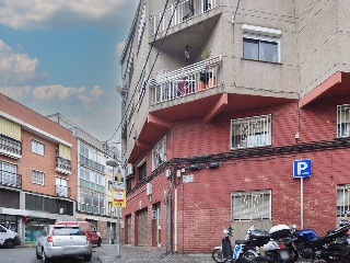 Piso en C/ Sant Francesc, Santa Coloma de Gramenet (Barcelona) 3