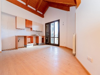 Edificio de viviendas en construcción en Esposa 25