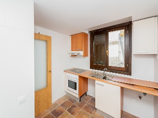 Edificio de viviendas en construcción en Esposa 34