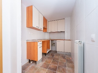 Edificio de viviendas en construcción en Esposa 50