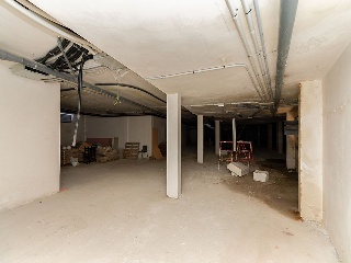 Edificio de viviendas en construcción en Esposa 125