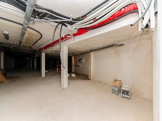 Edificio de viviendas en construcción en Esposa 127