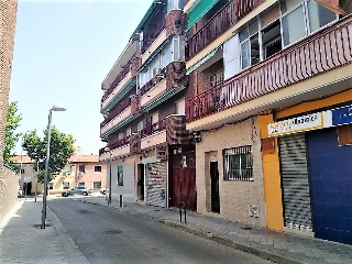 00958-0001 3
