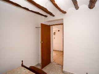 05886-0001 8