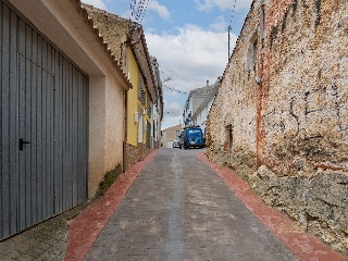 05886-0001 15