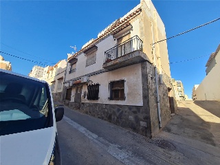 Unifamiliar en venta en Adra de 87  m²
