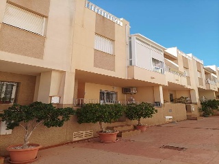 Piso en venta en Adra de 260  m²
