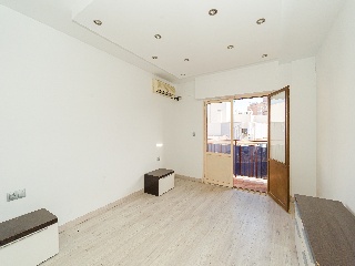 Piso en C/ Montero Ríos 7