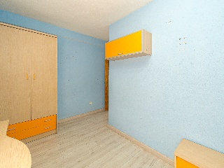 Piso en C/ Montero Ríos 14
