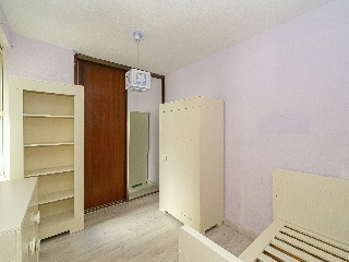 Piso en C/ Montero Ríos 16