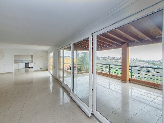 Chalet Adosado situado en 	Las Palmas de Gran Canaria 4