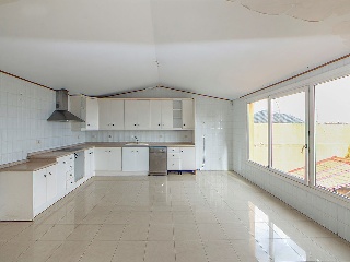 Chalet Adosado situado en 	Las Palmas de Gran Canaria 5