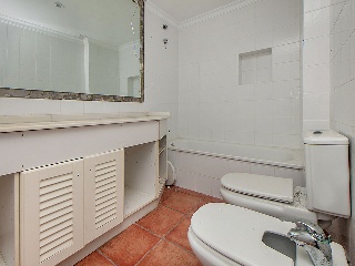 Chalet Adosado situado en 	Las Palmas de Gran Canaria 18