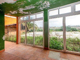 Chalet Adosado situado en 	Las Palmas de Gran Canaria 24