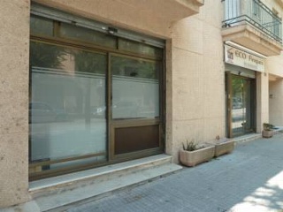 Local en Av Prat de la Riba 2