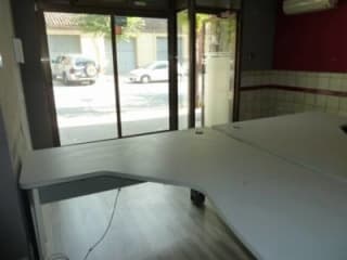 Local en Av Prat de la Riba 5