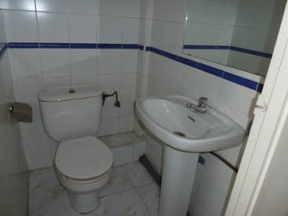 Local en Av Prat de la Riba 6