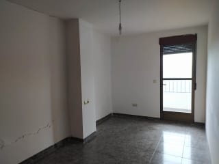 Inmueble situado en Válor 8