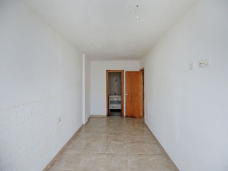 Piso en C/ Melilla, Blanes (Girona) 10