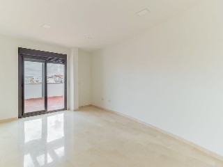 Promoción de viviendas en Pablo García Baena - Joan Margarit 2