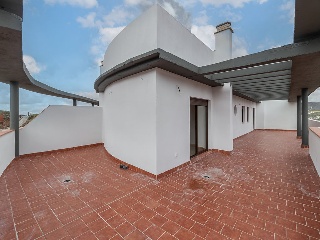 Promoción de viviendas en Pablo García Baena - Joan Margarit 6