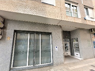 Piso en venta en Petrer de 76  m²