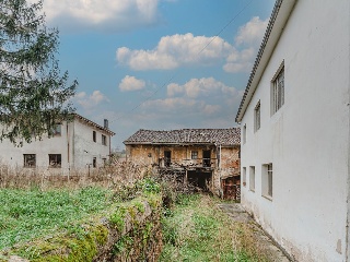 Vivienda aislada en C/ Molledo-Nogalón 18