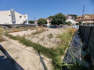 Suelo situado en Calafell 13