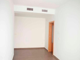 Piso con garajes en C/ Giralda - Almendralejo - Badajoz 2