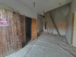  48