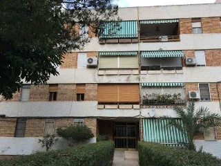 Piso en venta en Alicante de 66  m²
