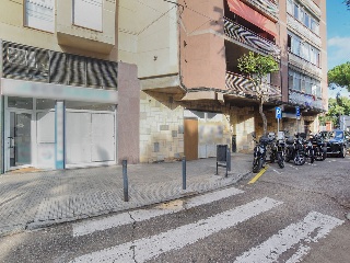 Local en venta en Mollet Del Vallès de 528  m²