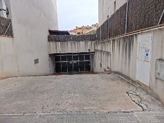 Plaza de garaje en Av Madrid 5