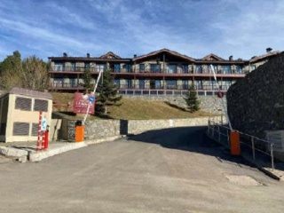Garaje en venta en Alp de 2  m²