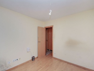Pisos, dúplex y garajes en C/ Rafael de Casanovas, Badalona (Barcelona) 11