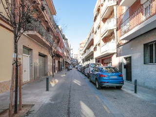 Pisos, dúplex y garajes en C/ Rafael de Casanovas, Badalona (Barcelona) 15